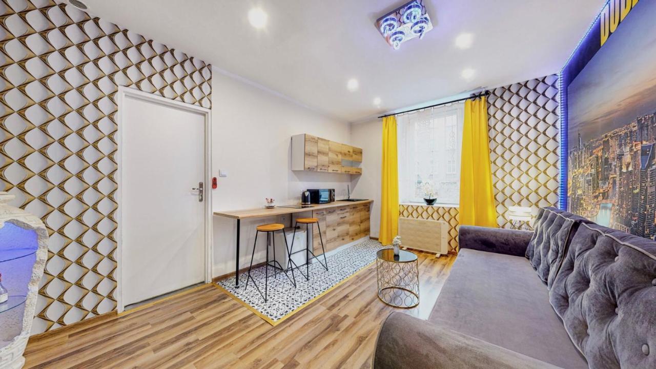 바이톰 Dubai Marina De Lux 아파트 외부 사진
